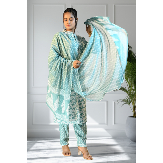 Elegant Cotton Kurta Set with Mandarin Collar