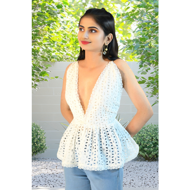 Flirt Frame - White Schiffli Peplum