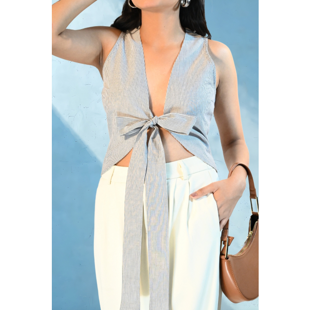 Front Knot Chic Cotton Top